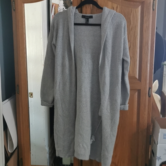 Long grey sweater - Picture 1 of 3
